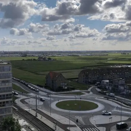 Penthouse On The Belgian Coast With Sea & Landscape Views *